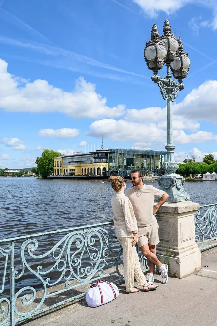 La ville miroir des années folles